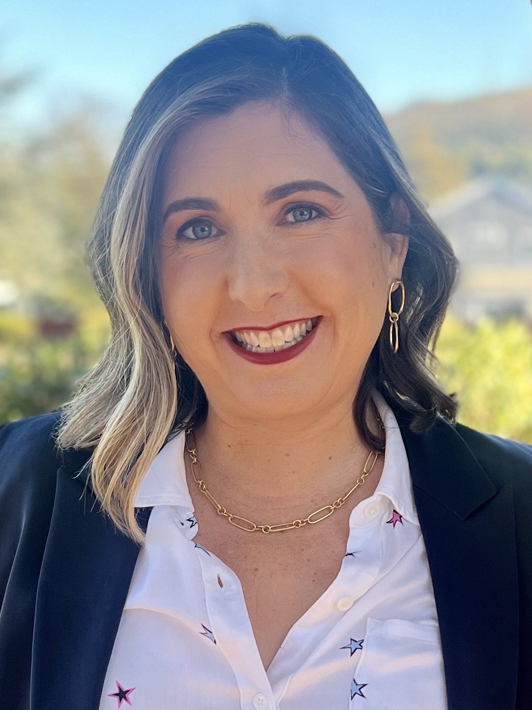Member  Amy C.  Hirsh