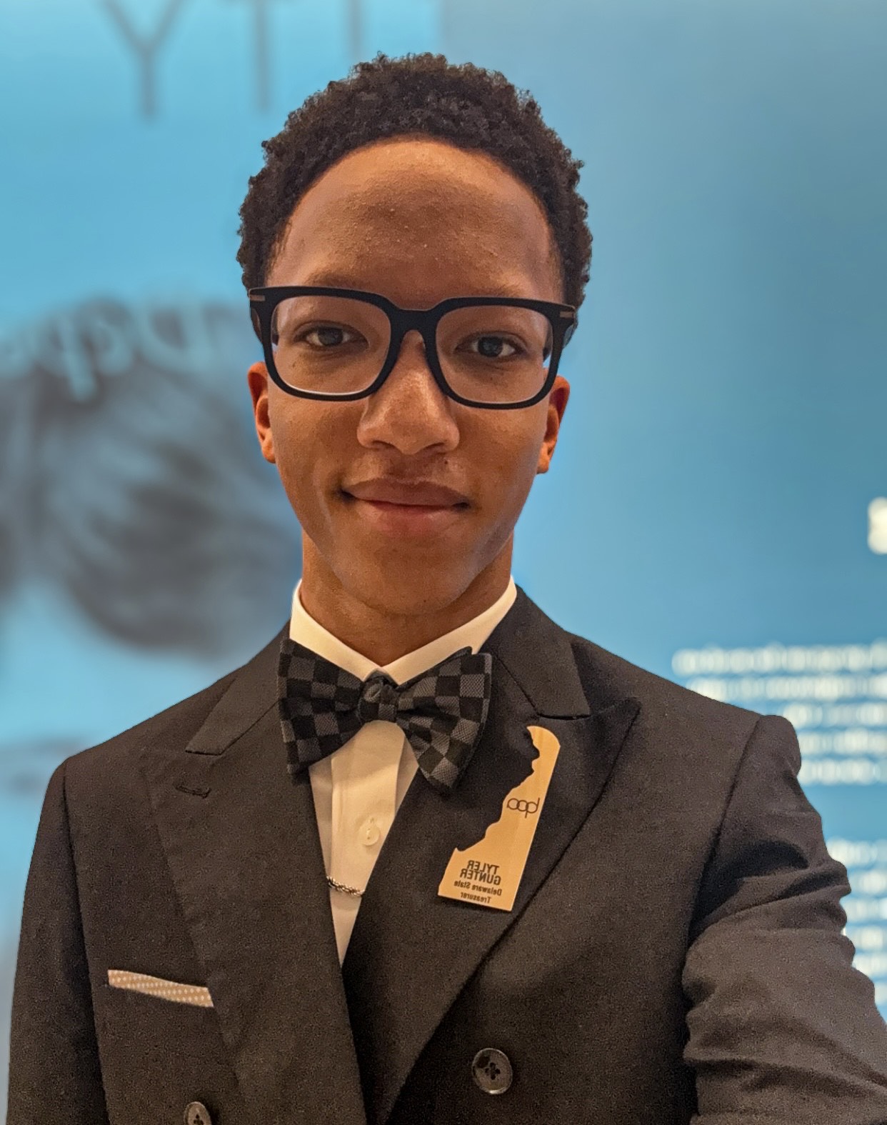 Member  Mr. Tyler  Gunter 